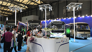 公交、團(tuán)體、BRT 宇通上演“重磅大咖秀”