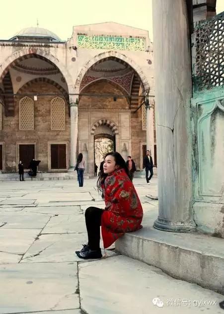 明星旅行糗事一籮筐 總有一個萌到你！