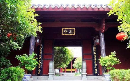 門(mén)票那么貴 沒(méi)法玩耍了！