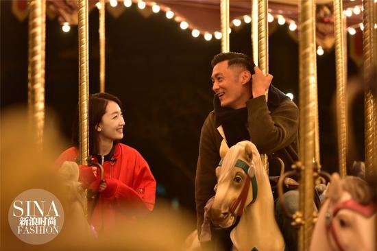 余文樂，周冬雨游園