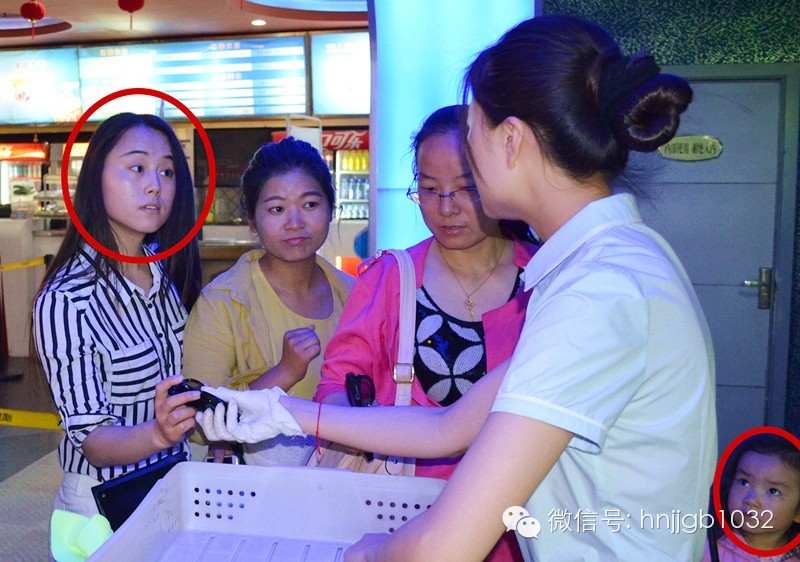 　　看完這部電影，我只有一句話要對復(fù)仇者們說：你們耍帥的時候考慮過我們普通老百姓的感受嗎??？