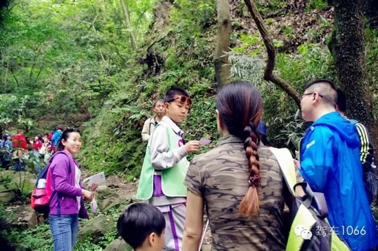 看我這小隊(duì)長(zhǎng)，合格嗎？