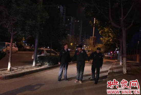 指認(rèn)犯罪現(xiàn)場(chǎng)。