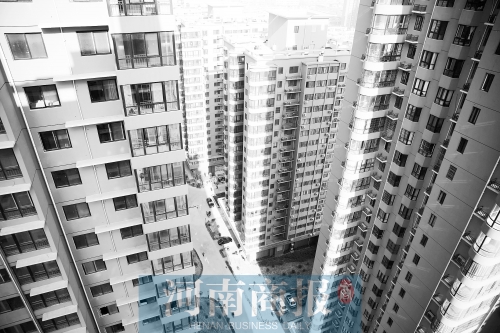 今年鄭州在商品房小區(qū)、經(jīng)適房小區(qū)內(nèi)配建的公租房，將面向社會輪候供應(yīng) 楊東華/攝