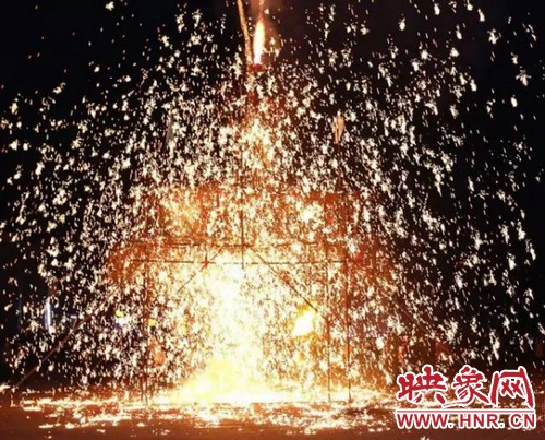 確山鐵花將登上萬眾矚目的春晚舞臺！