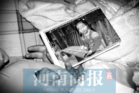 誰(shuí)能想到漂亮可愛的孩子，會(huì)變成現(xiàn)在的樣子