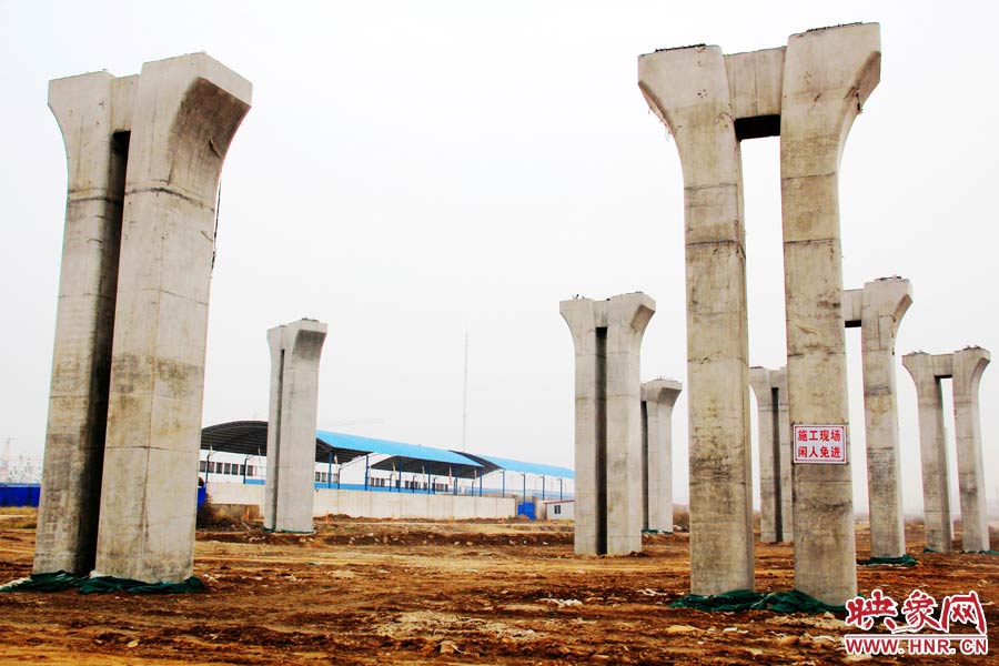 今年9月份，媒體曾報道稱，此項目停工的原因主要是資金鏈斷裂。