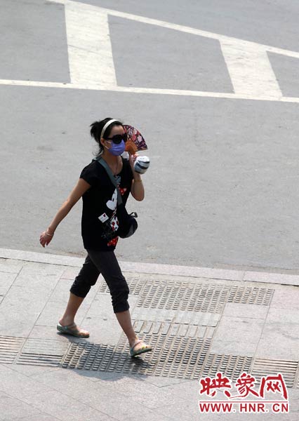 扇子雖小，遮一點陽光也好