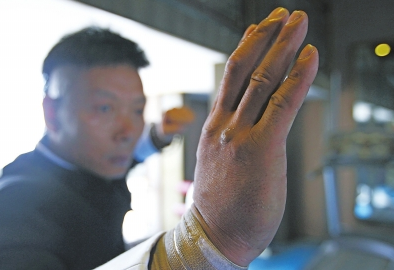 少林寺將辦無遮大會 鐵砂掌、二指禪等絕技現(xiàn)身