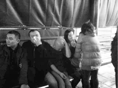 圖為打斗中受傷的武漢游客。