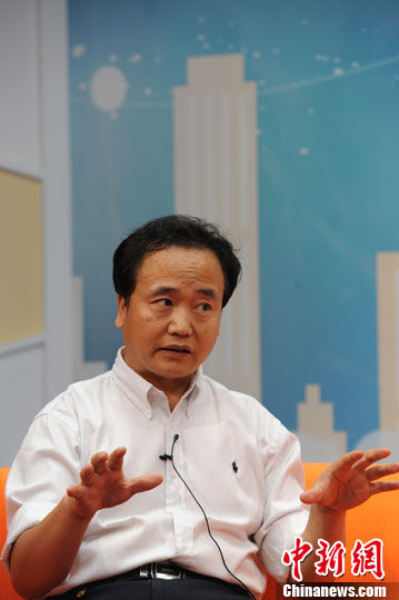 著名經(jīng)濟(jì)學(xué)家、北京大學(xué)經(jīng)濟(jì)學(xué)院教授曹和平