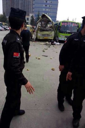 爆炸現(xiàn)場。圖片來自網(wǎng)絡(luò)