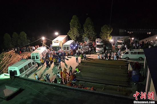 　圖為事故救援現(xiàn)場。