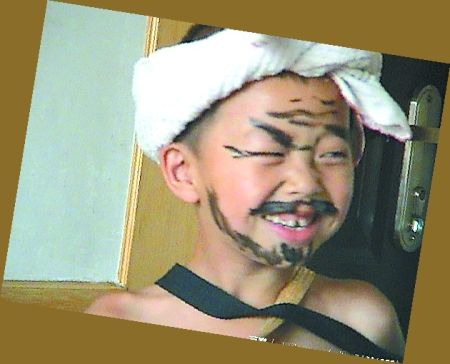 老鄉(xiāng)見(jiàn)老鄉(xiāng)，甭提多開(kāi)心