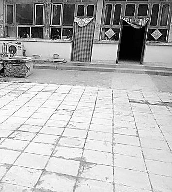 案發(fā)院落，血跡已被掩蓋。