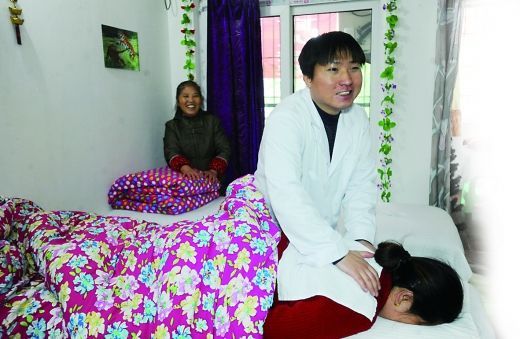 從失明絕望到振作開店，盲小伙陳冬經(jīng)歷重生