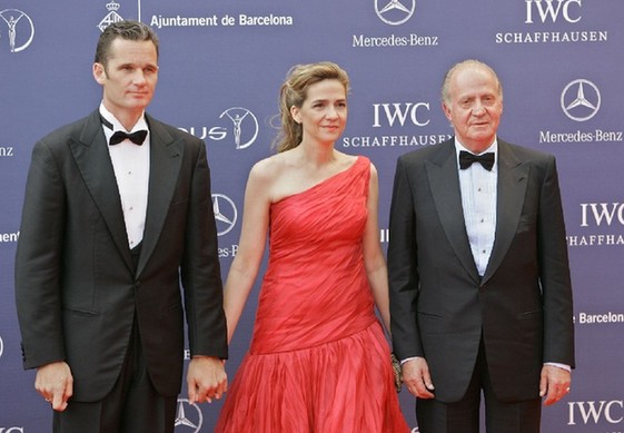 西班牙公主遭法庭傳訊 涉嫌與丈夫合謀侵占巨額公共資金 西班牙公主遭法庭傳訊 涉嫌與丈夫合謀侵占巨額公共資金