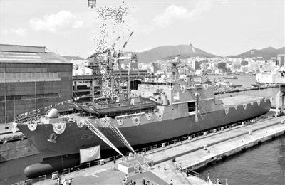 9月11日，韓國釜山，韓國海軍新一代登陸艦“天王峰”號舉行了下水儀式。