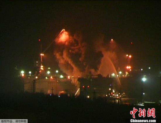 資料圖：2011年12月29日晚間，俄羅斯摩爾曼斯克州一艘名為“葉卡捷琳堡”號(hào)的核潛艇起火。