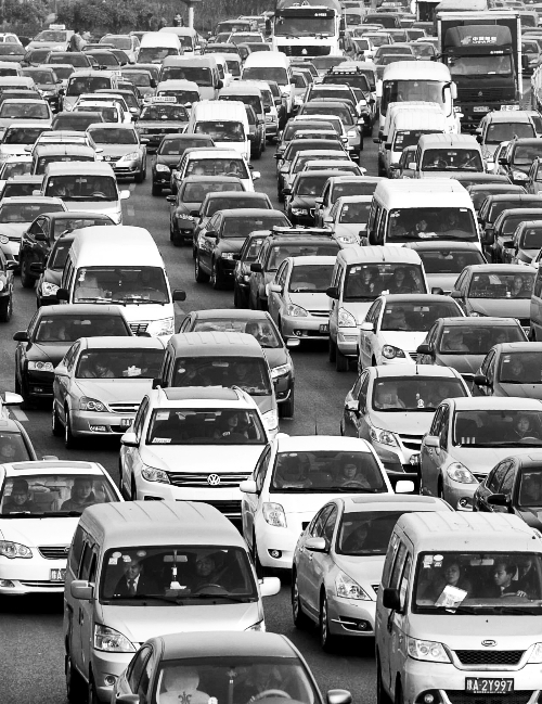 新規(guī)出臺，讓車主有了用車保障。