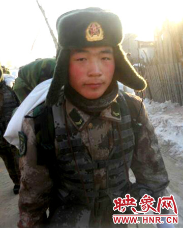 撲火救人壯烈犧牲的退伍戰(zhàn)士、民兵排長鄭春光