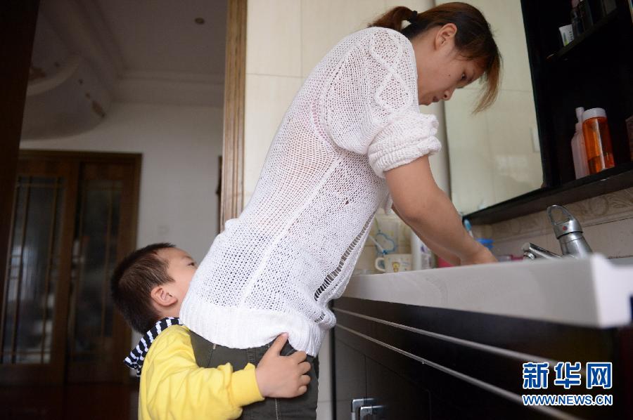 那些年，感動(dòng)過(guò)我們的母親