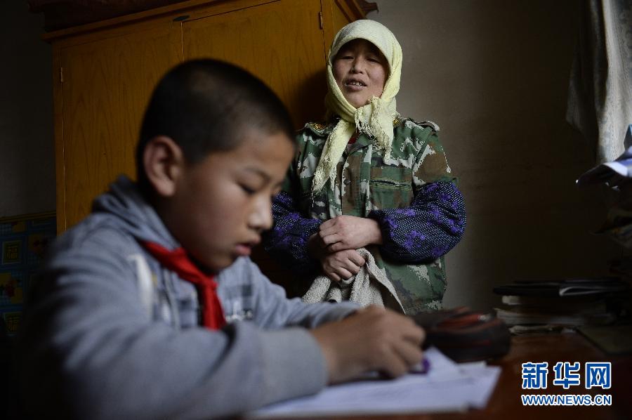 那些年，感動(dòng)過(guò)我們的母親