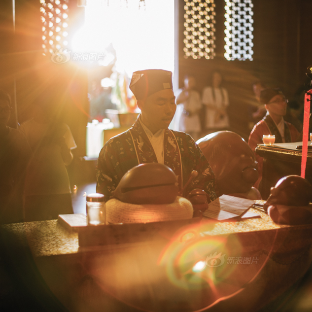 成人夏令營體驗(yàn)道教生活