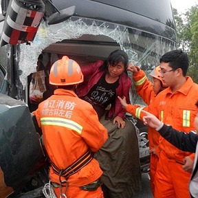 內(nèi)蒙古通遼三車(chē)相撞