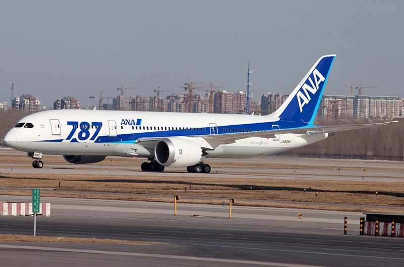 　　波音787全球停飛后,何時(shí)重新投入運(yùn)營(yíng)目前還沒(méi)有時(shí)間表。