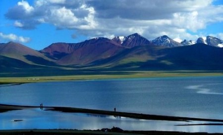 清涼之旅 暢游中國(guó)最著名的五大湖泊 清涼之旅 暢游中國(guó)最著名的五大湖泊