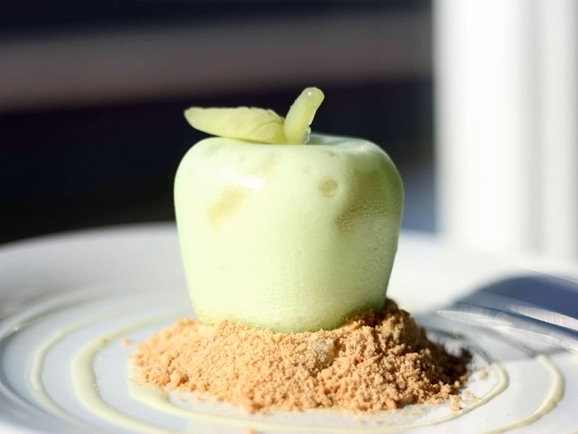 馬克南四合軒：見(jiàn)識(shí)兩個(gè)“蘋果”的獨(dú)家魅力