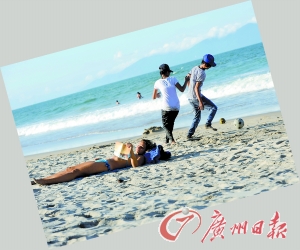 動(dòng)靜皆宜的沙灘。