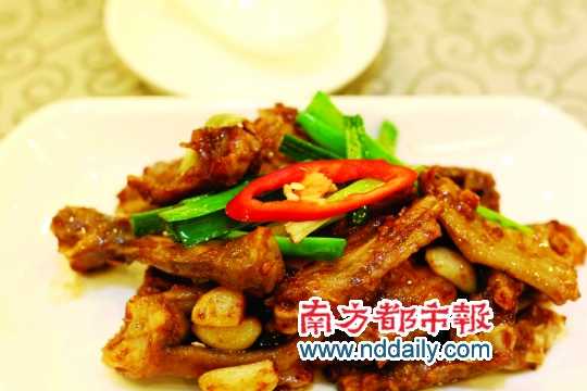 低，是實(shí)惠也是風(fēng)格俗 是喜劇也是味道