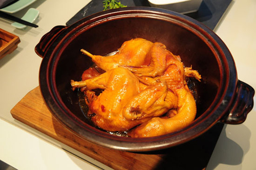 許仙樓 用美食演繹京城的白蛇傳說(shuō) 許仙樓 用美食演繹京城的白蛇傳說(shuō)