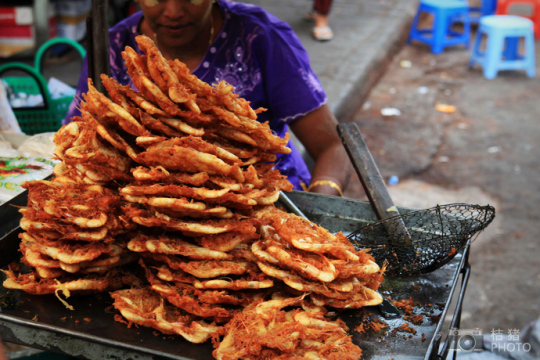 緬甸，繽紛的街邊平民小吃