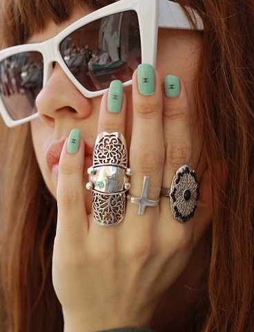 甲油保質(zhì)期知識(shí)普及