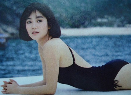 昔日清純林青霞被稱(chēng)為“臺(tái)灣永遠(yuǎn)的女神”