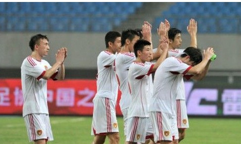 國(guó)足1：5恥敗泰國(guó)隊(duì)。