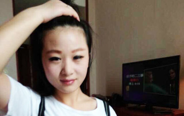 鄧建國(guó)新女友。