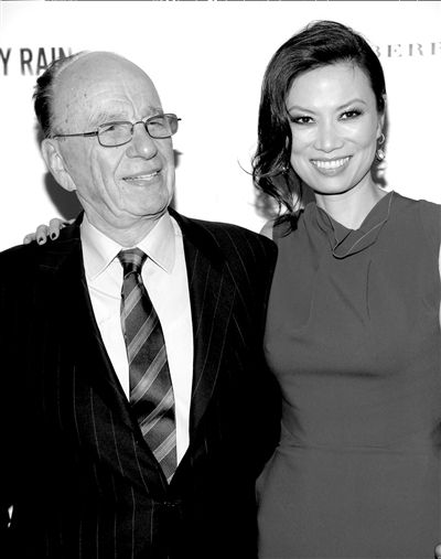 默多克與鄧文迪（2009年資料圖）。圖/東方IC