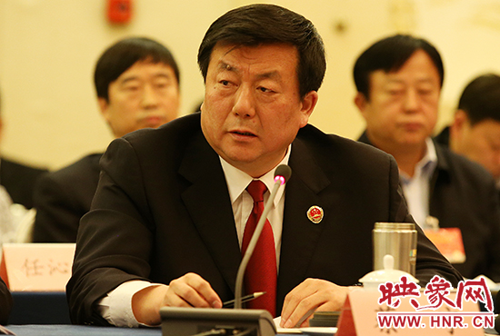 全國人大代表、河南省人民檢察院檢察長蔡寧