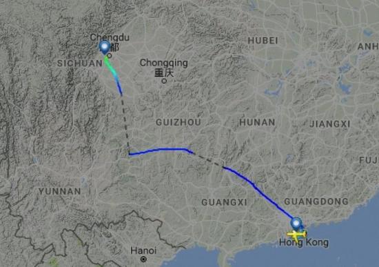  圖片來自航空網(wǎng)站flightradar24，圖顯示飛機(jī)安全降落成都