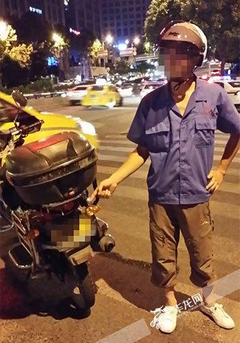 駕駛員主動要求進(jìn)行酒精含量測試。警方供圖