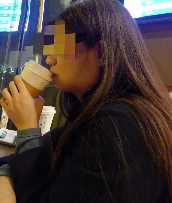 小伙租長發(fā)漂亮妹子回老家過年 結果祭祖時尷尬了