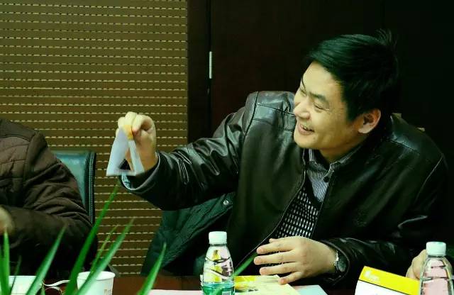 孫躍青 鄭州市公交公司車長，首屆河南十大影響力公職人員獲獎者