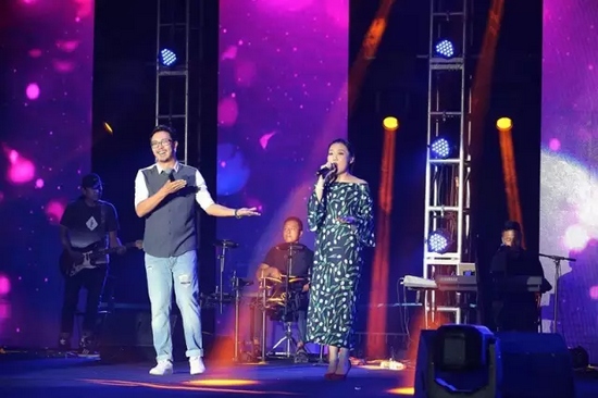 王騰霄、王曉序《制造浪漫》