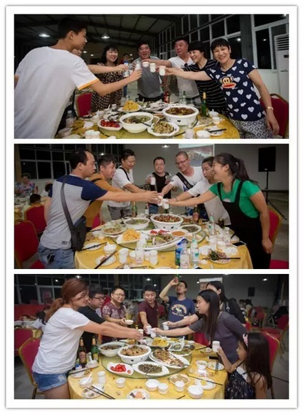 看我們的飯菜豐盛嗎？