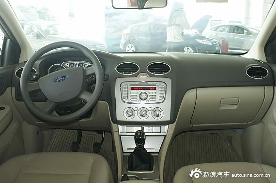 ?？怂箖蓭?jīng)典1.8MT 時尚型