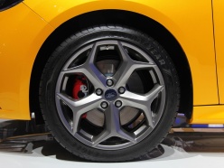 福特2012款?？怂筍T